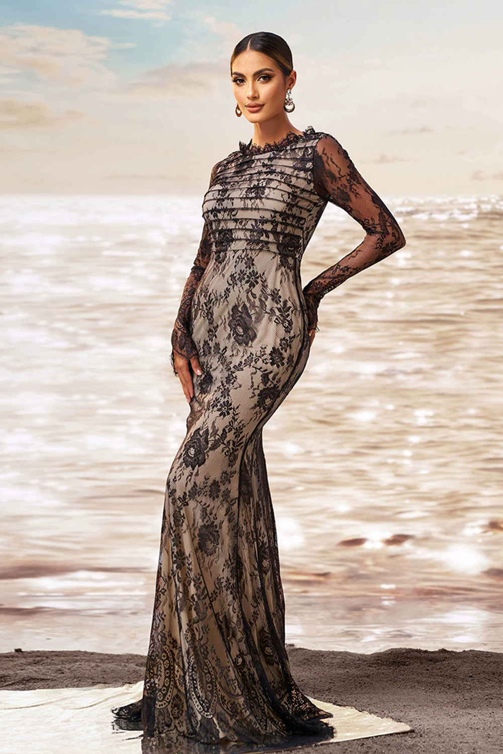 Zwarte Abrikoos Zeemeermin Gegolfde Hals Lange Mouwen Ruched Kant Lange Formele Jurk