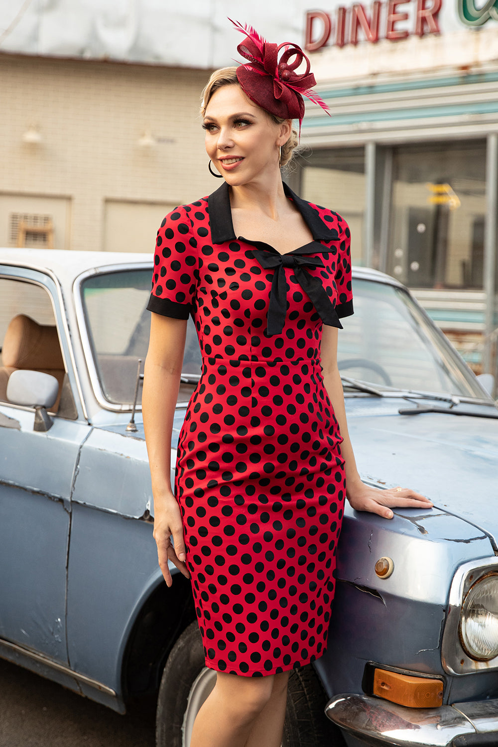 Rode Polka Dots jaren 1960 Jurk met Strik