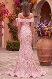 Off-the-shoulder zeemeermin bloemenborduurde roze galajurk met zijsplit