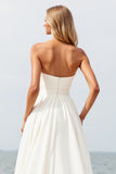 Ivoor Strapless A Line Chiffon Strand Trouwjurk Met Split