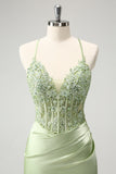 Glitter groene spaghettibandjes kralen appliques strak korset Homecoming jurk