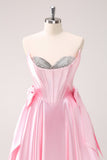 Roze A Line Strapless Korset Kralen Homecoming Jurk met strikken