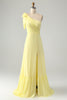 Afbeelding in Gallery-weergave laden, A Line One Shoulder gele lange bruiloft gast jurk met split
