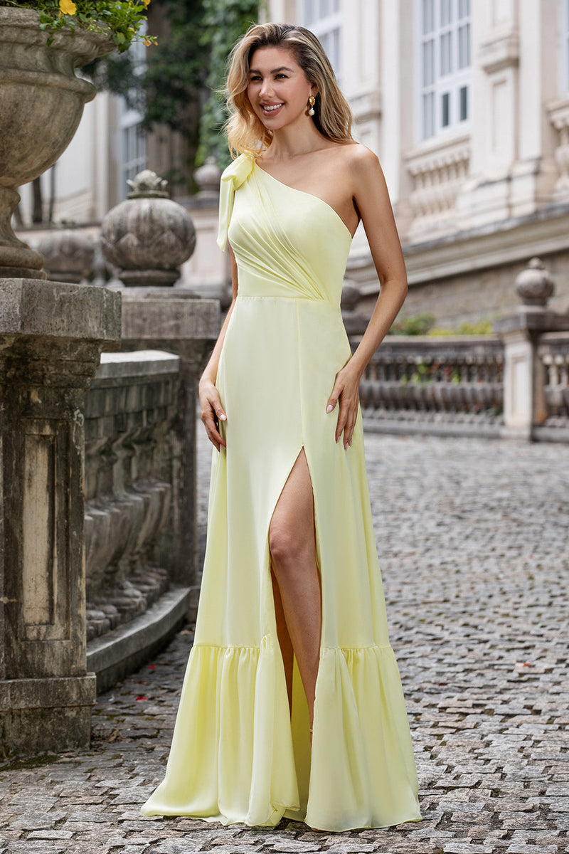 Afbeelding in Gallery-weergave laden, Gele A Line One Shoulder Lange Bruiloft Partij Guest Dress met Split