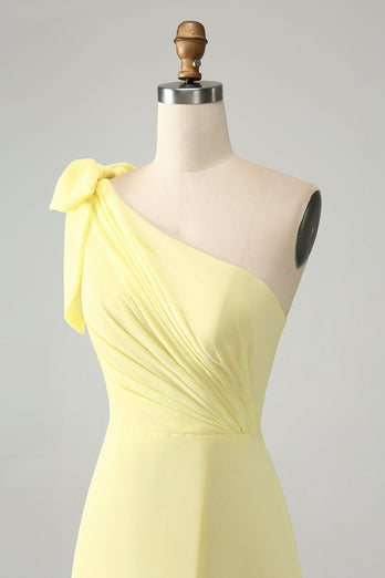 A Line One Shoulder gele lange bruiloft gast jurk met split