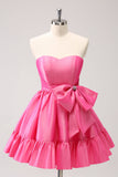 Fuchsia A-Line Strapless Ruffle Short Homecoming Jurk met Strik