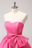 Fuchsia A-Line Strapless Ruffle Short Homecoming Jurk met Strik