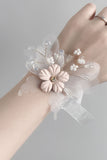 Blush bruiloft pols corsage met kralen