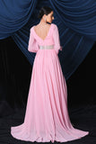 Roze chiffon galajurk met lange mouwen en split