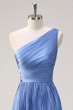 Blauwe A Line One Shoulder Geplooide Lange Bruidsmeisje Jurk met Ruches Split