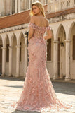 Off-the-shoulder meermin blush lange baljurk met split en 3D-bloemen