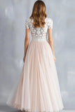 Lichtroze A Line Lace Tulle Bruidsmeisjesjurk met korte mouwen