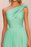 A Line One Shoulder Mint Lange Galajurk met Ruches