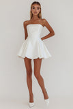 Eenvoudige Witte A-Line Strapless Kleine Witte Afstuderen Jurk