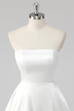 Eenvoudige A-lijn strapless kleine witte afstudeerjurk