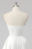 Eenvoudige A-lijn strapless kleine witte afstudeerjurk