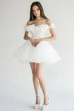 Witte A Line Tule Off the Shoulder Korte Afstuderen Jurk met Appliques