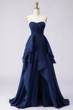 Marineblauw strapless gerimpelde lange galajurk met geplooide lijn met split