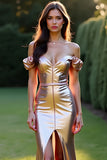 Metallic Rose Gouden Off the Shoulder Galajurk met split aan de voorkant