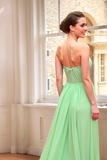 Mint A Line Chiffon Sweetheart Bruidsmeisje Jurk met Hof Sleep