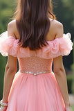 Prinses Roze Baljurk Gegolfd Off the Shoulder Tule Lange Prom Jurk met Kralen