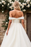 Sierlijke Off the Shoulder Witte A Line Trouwjurk