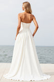 Ivoor Strapless A Line Chiffon Strand Trouwjurk Met Split