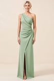 Matcha One Shoulder Chiffon Ruched Lange Bruidsmeisjesjurk met Split