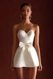 Witte Strapless A Line Bow afstudeerjurk