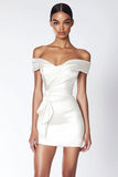 Off The Shoulder Witte Satijnen Bodycon Afstuderen Jurk