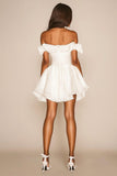 Witte A-lijn Off the Shoulder Mini afstudeerjurk
