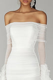 Witte Off The Shoulder Chiffon afstudeerjurk met lange mouwen