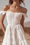 Off the shoulder kant High-low witte boho trouwjurk