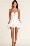 Strapless witte kant korte afstudeerjurk met ruches