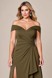 Off The Shoulder Olijf Lange Plus Size Moeder Van De Bruid Jurk Met Split