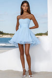 Sky Blue A Line Strapless Chiffon Geplooide Korte Afstuderen Jurk