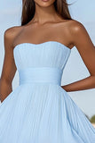 Sky Blue A Line Strapless Chiffon Geplooide Korte Afstuderen Jurk