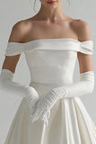 Off The Shoulder Satijn A Line Witte Afstuderen Jurk