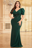 Donkergroene satijnen plus size lange moeder van de bruid jurk