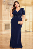 Donkergroene satijnen plus size lange moeder van de bruid jurk