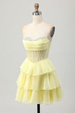 Gele A-lijn strapless gelaagde korset Homecoming jurk met kralen