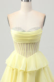 Groene A Line Sweetheart korset Homecoming jurk met kralen