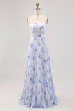 Blauwe bloemen A Line strapless geplooide lange bruidsmeisjesjurk