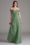 Off-the-shoulder saliegroene bloemen A-lijn lange koorjurk