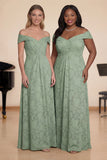 Off-the-shoulder saliegroene bloemen A-lijn lange koorjurk