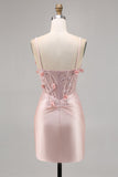 Roze satijnen korset Bodycon Homecoming jurk met applicaties