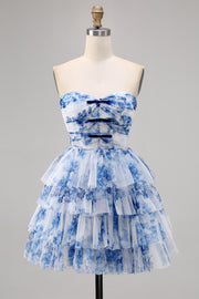 Een lijn strapless gelaagd korset wit blauwe bloem Homecoming jurk met vetersluiting op de rug