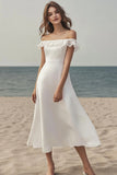 Ivoorkleurige A-lijn off-shoulder midi-verlovingsjurk met kant