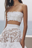 Ivoorkleurige strapless kanten midi-verlovingsjurk met ruches
