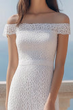 Ivoorkleurige kanten lange verlovingsjurk met off-shoulder